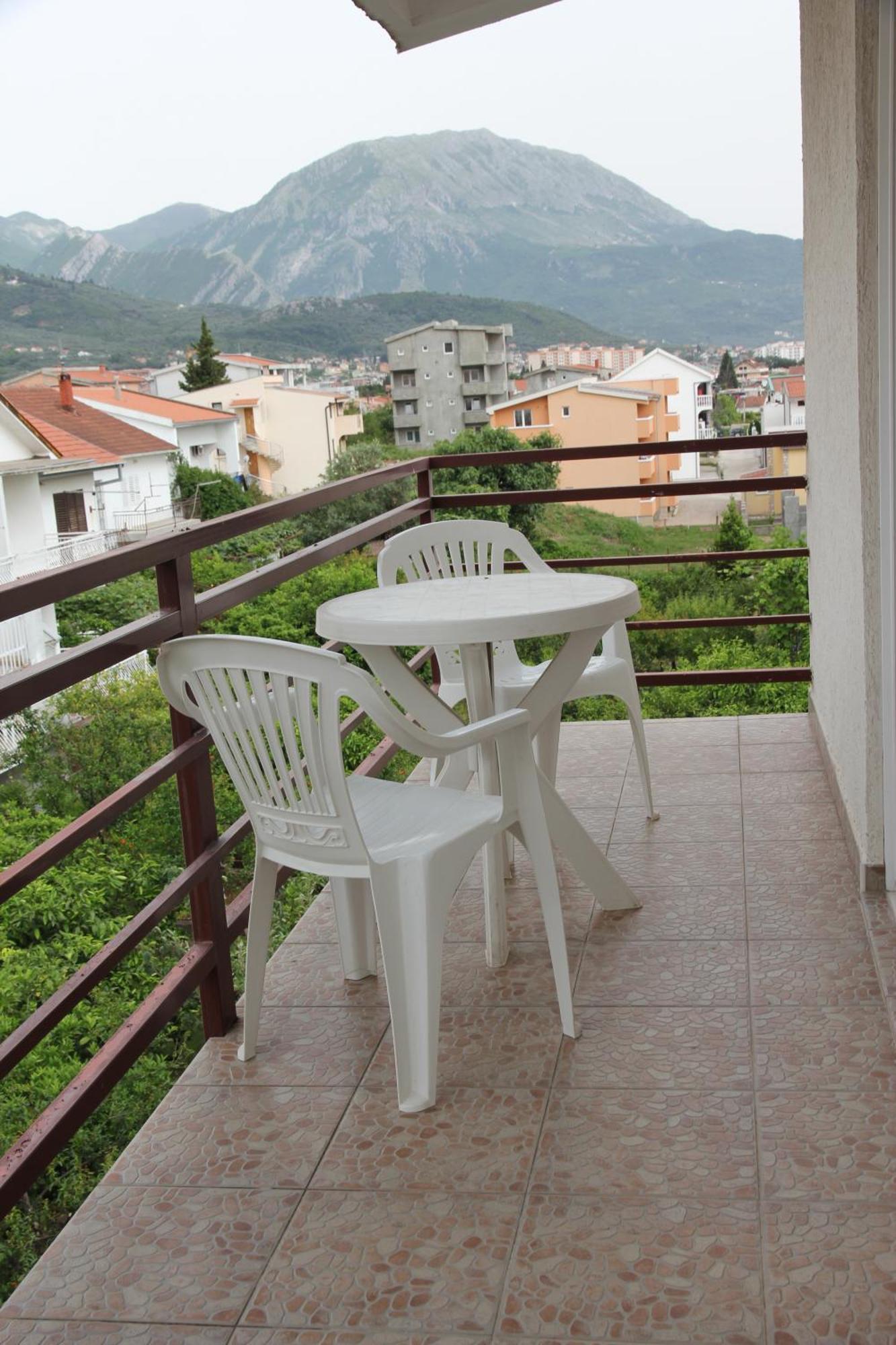 Guesthouse Civovic Bar Rum bild