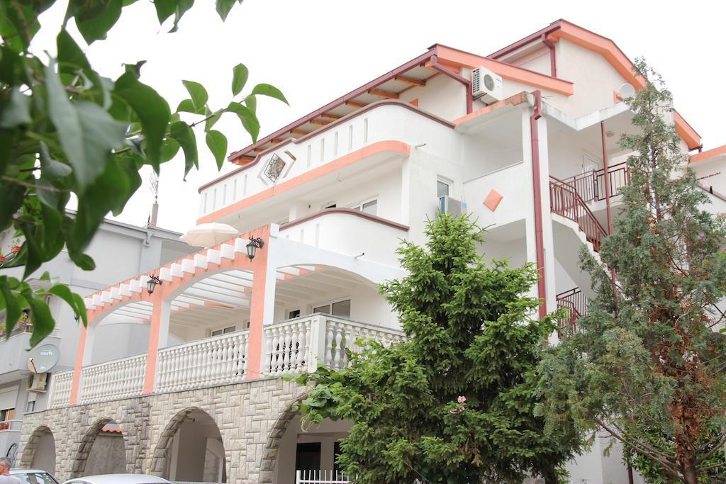 Guesthouse Civovic Bar Rum bild
